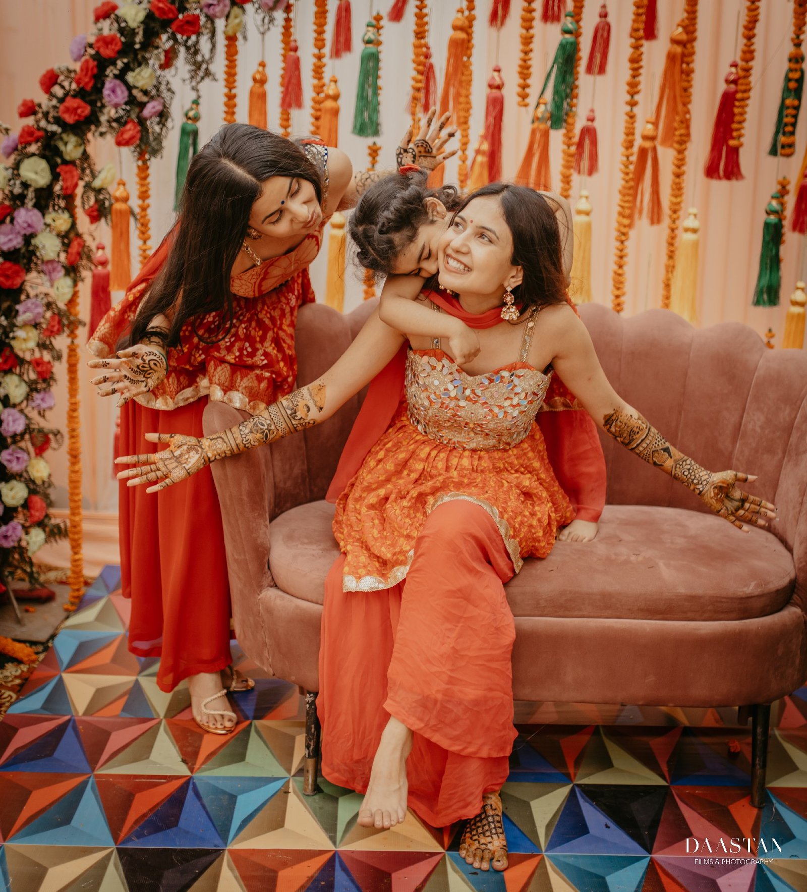 Girls Mehendi Ceremony Fun Candid India