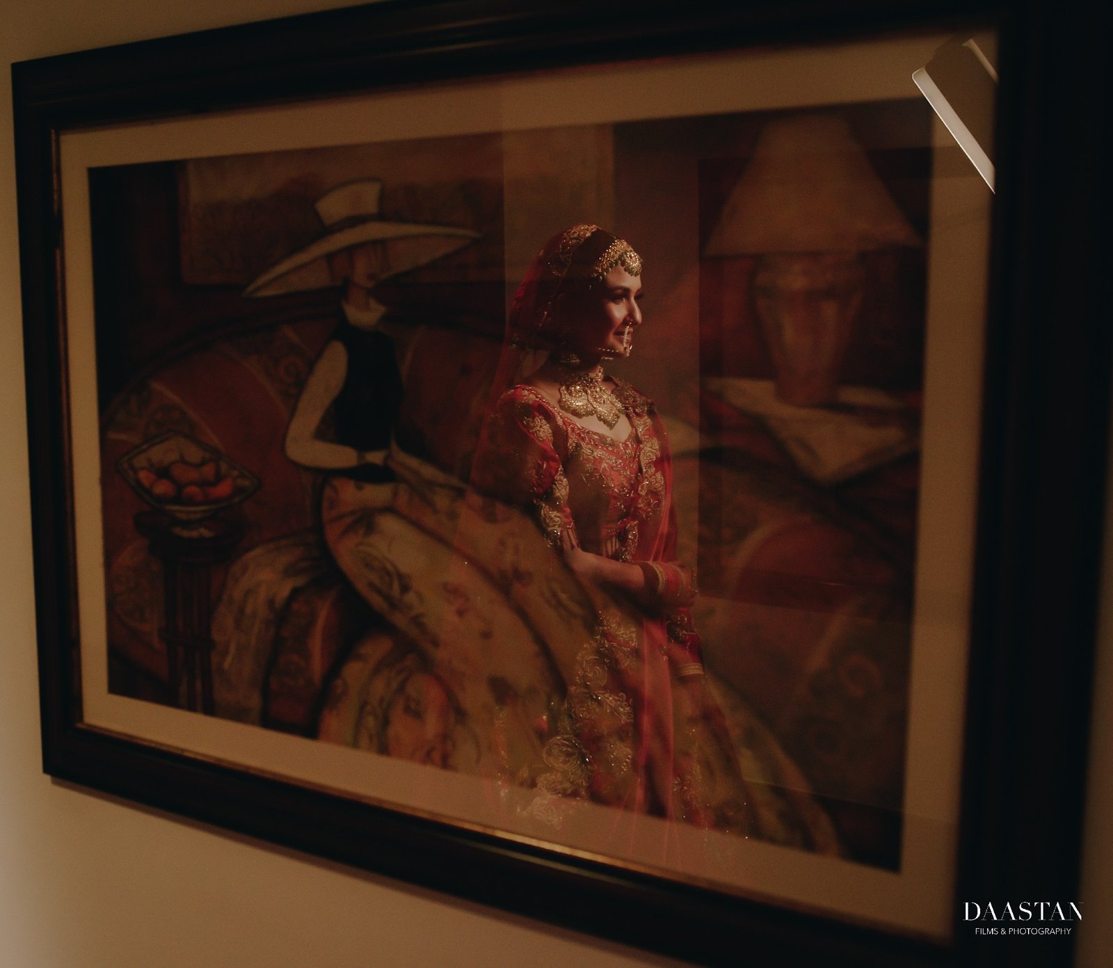 Artistic framed wedding portrait painting at Indian wedding venue, luxury event photography